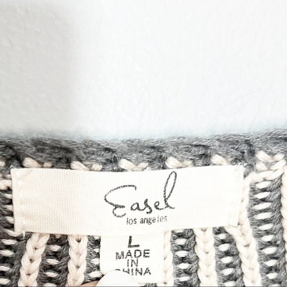 Easel | Boutique Oversized Striped Ribbed Sweater Gray Large - Picture 3 of 14